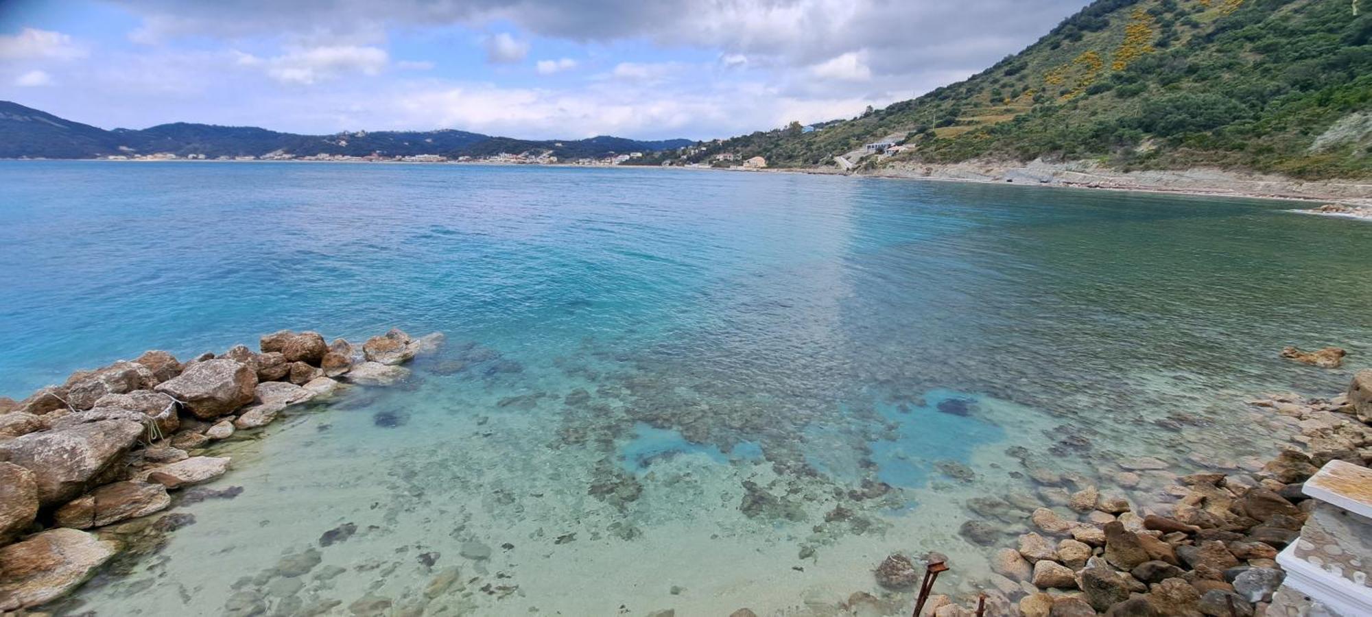Hidden Paradise Agios Georgios Pagon Buitenkant foto